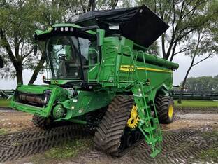 2023 John Deere X9 1000