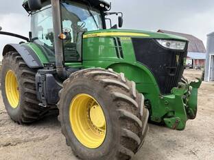 2012 John Deere 7230R