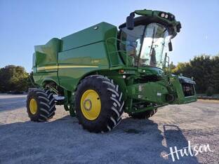 2024 John Deere S780