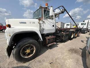 1992 Ford L9000