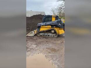 2022 John Deere 331G