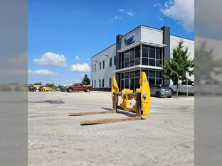 John Deere WHEEL LOADER FORKS