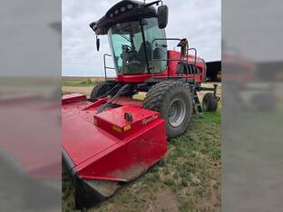 2023 Massey-Ferguson WR235