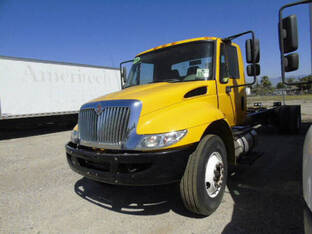 2019 International 4300 C+C