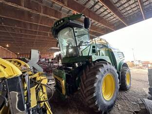 2015 John Deere 8600