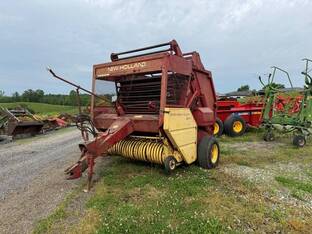 1979 New Holland 851