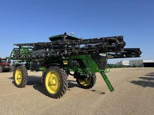 2021 John Deere R4044