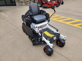 2025 Bobcat ZT2000