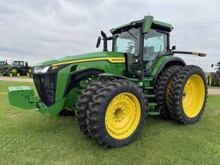2024 John Deere 8R 250
