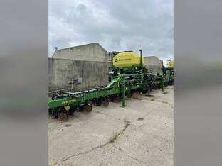 2024 John Deere 1725 CCS