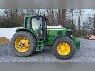 2007 John Deere 7220