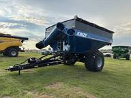 2025 Kinze 1051