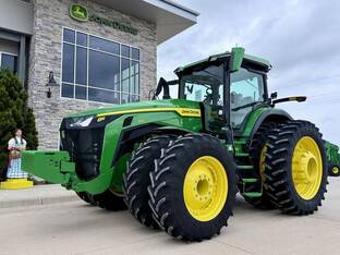 2024 John Deere 8R 370