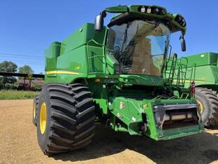 2023 John Deere S780