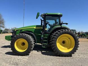 2023 John Deere 8R 310