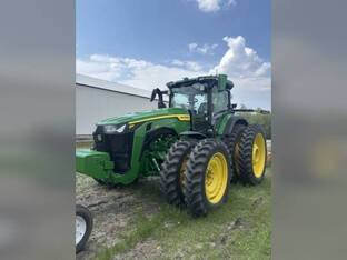 2023 John Deere 8R 370