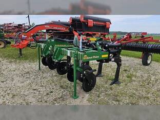 2025 Great Plains VT1500