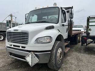 2012 Freightliner BUSINESS CLASS M2 106