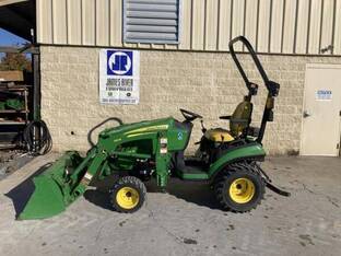2023 John Deere 1025R