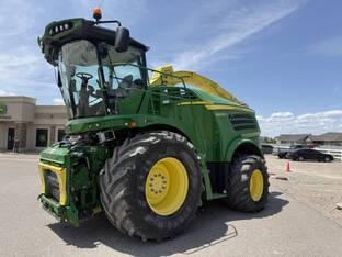 2015 John Deere 8600