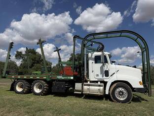 HAYING MANTIS STACK TRUCK