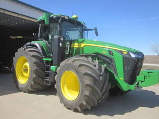 2021 John Deere 8R 410