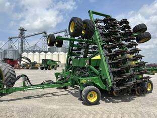 2019 John Deere 1990CCS