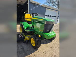 2000 John Deere 345
