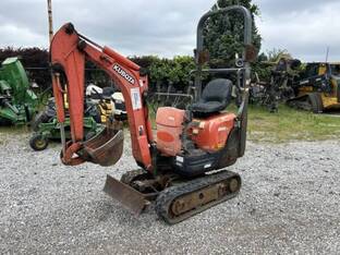 2014 Kubota K008-3