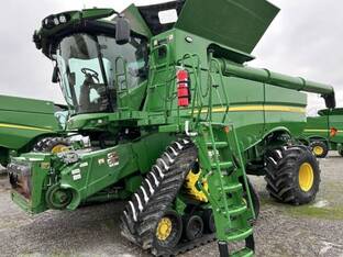 2023 John Deere S790