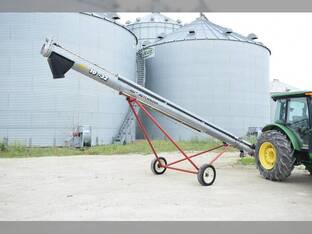 2021 Hutchinson 10X32