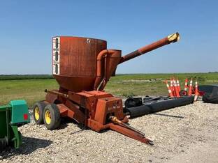 Farm Hand-AGCO FM860