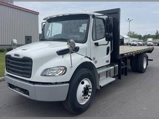 2025 Freightliner BUSINESS CLASS M2 106 PLUS
