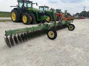 John Deere 400