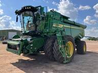2023 John Deere X9 1100