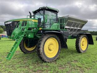 2023 John Deere 600R