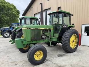 1979 John Deere 4440