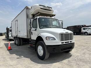 2012 Freightliner BUSINESS CLASS M2 106
