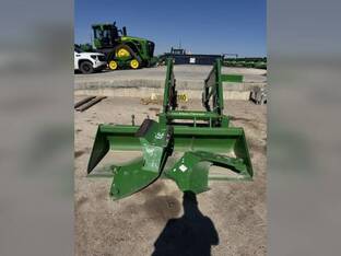 2011 John Deere H480