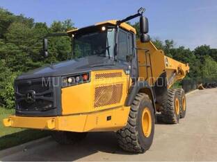 2023 John Deere 310 P