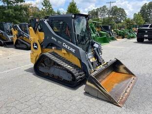 2023 John Deere 317G