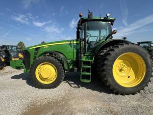 2008 John Deere 8130