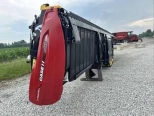 2025 MacDon Industries FD240