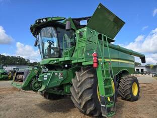 2023 John Deere S790