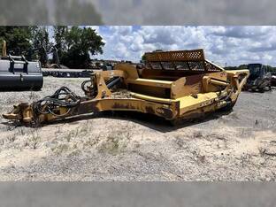 2004 John Deere 1812C