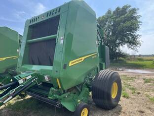 2024 John Deere 561M