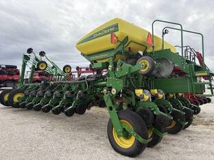 2009 John Deere 1770NT