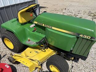 1989 John Deere 430