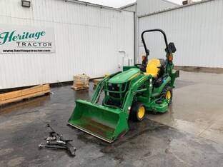2017 John Deere 1025R