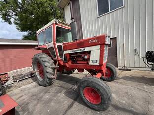 1974 International 1066